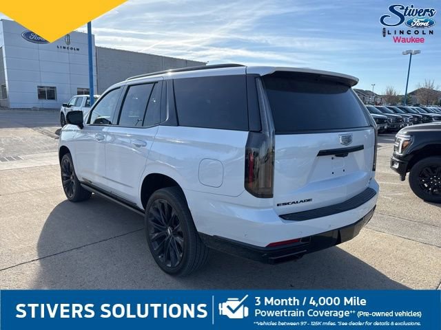Used 2026 Cadillac Escalade Platinum Sport w/ LPO, ONYX Package image 6