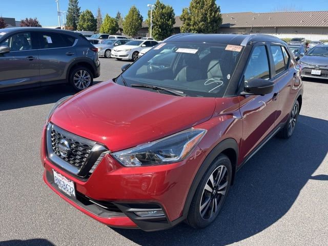Used 2019 Nissan Kicks SR w/ SR Premium Package image 1
