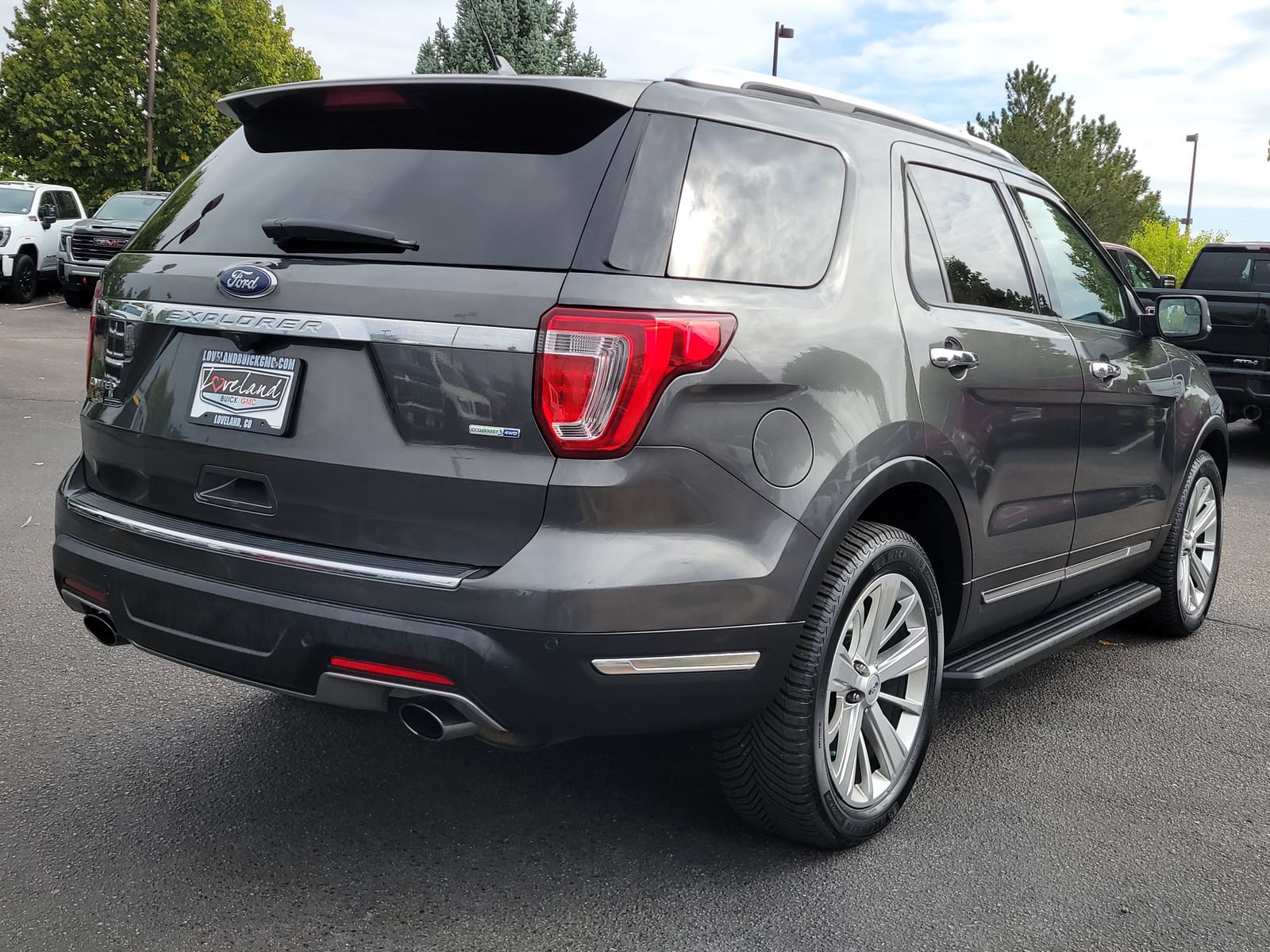 Used 2018 Ford Explorer Limited AWD/4WD image 3