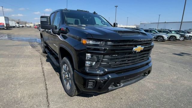 New 2026 Chevrolet Silverado 2500 Custom w/ Custom Value Package image 4