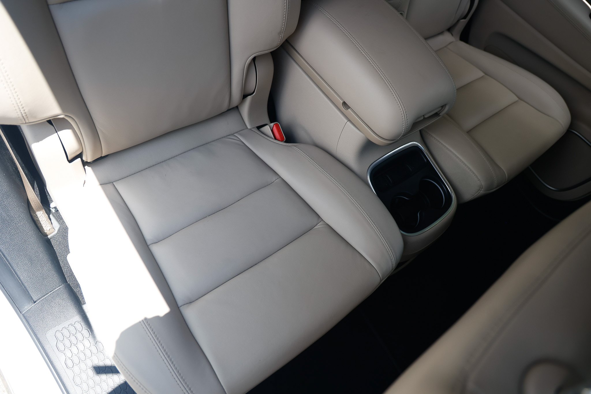 Used 2019 Dodge Durango Citadel w/ Technology Group RWD image 16