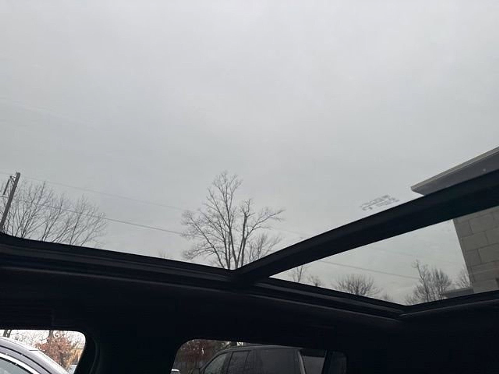 Certified 2024 Cadillac Escalade Sport image 12