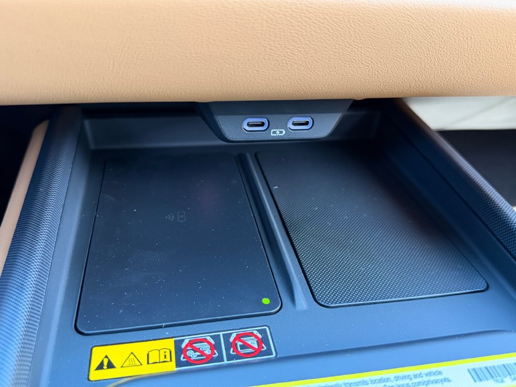 New 2026 Lexus ES 500e AWD/4WD image 21