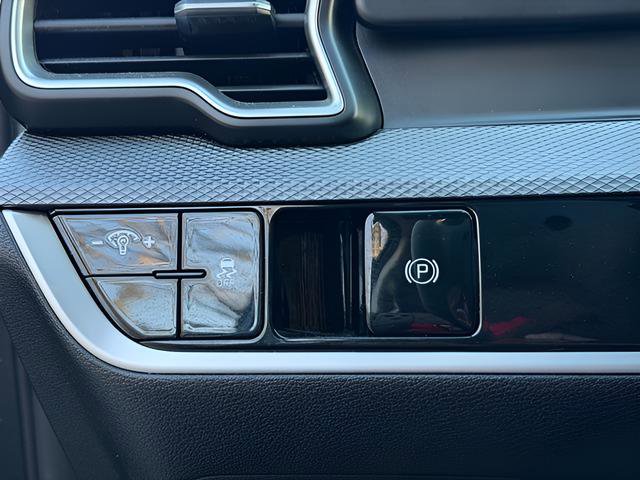 Used 2023 Kia Sportage LX image 24