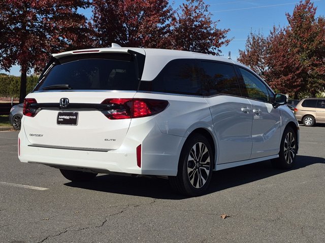 New 2027 Honda Odyssey Elite image 2