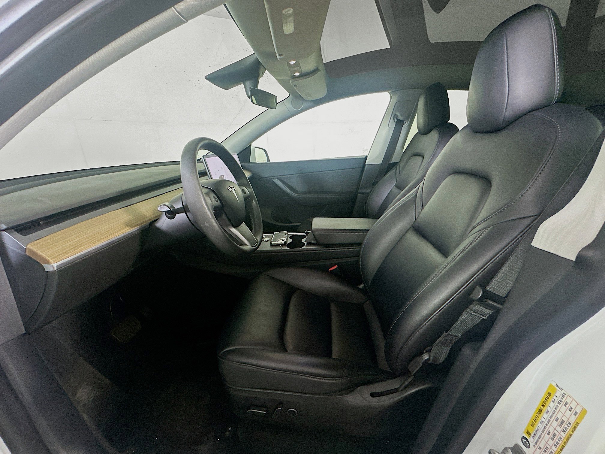 Used 2021 Tesla Model Y Long Range AWD/4WD image 13