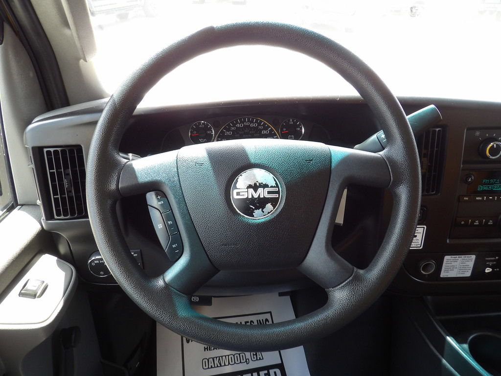 Used 2017 GMC Savana 3500 Extended RWD image 20