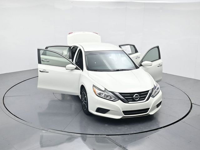 Used 2018 Nissan Altima 2.5 S w/ S Convenience Package image 44