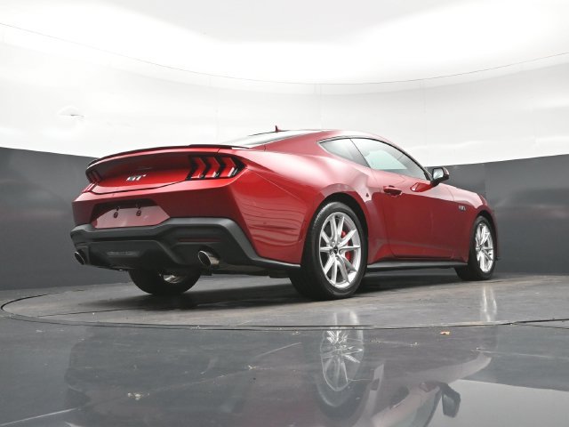 Used 2024 Ford Mustang GT Premium RWD image 43