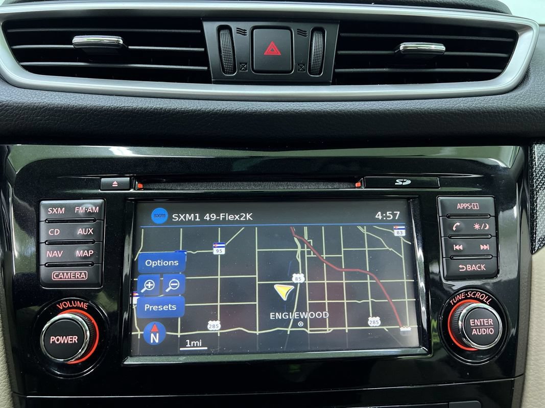 Used 2015 Nissan Rogue SL FWD image 23