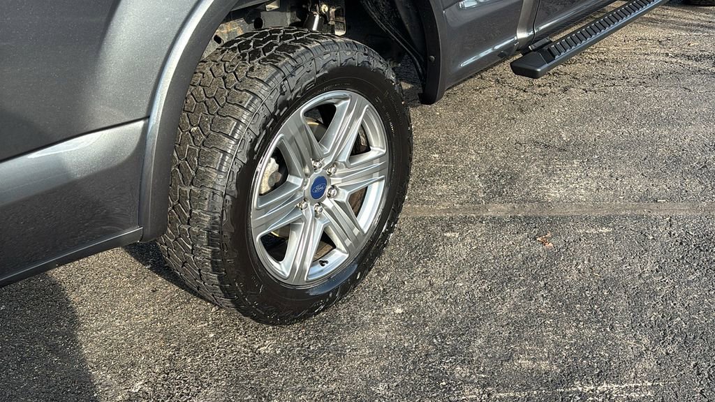 Used 2019 Ford F150 XLT w/ Equipment Group 302A Luxury image 8