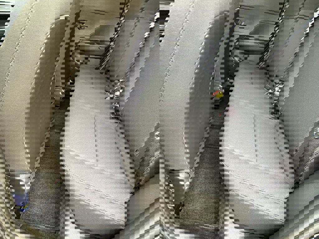 Used 2025 Hyundai Kona SEL image 13