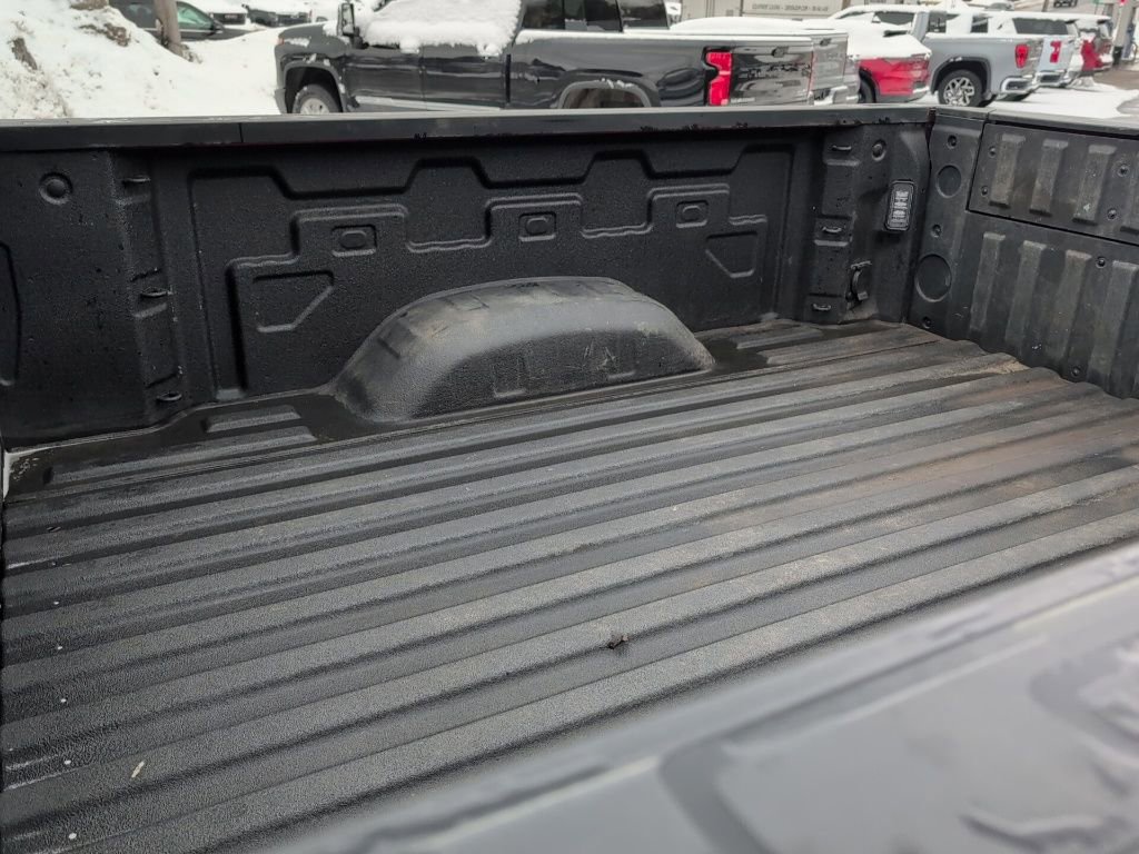 Used 2021 GMC Sierra 2500 AT4 w/ AT4 Preferred Package image 6