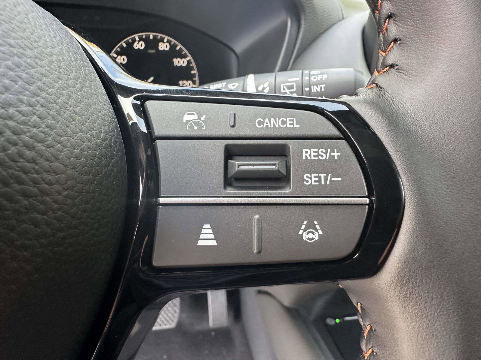 New 2026 Honda HR-V Sport image 9