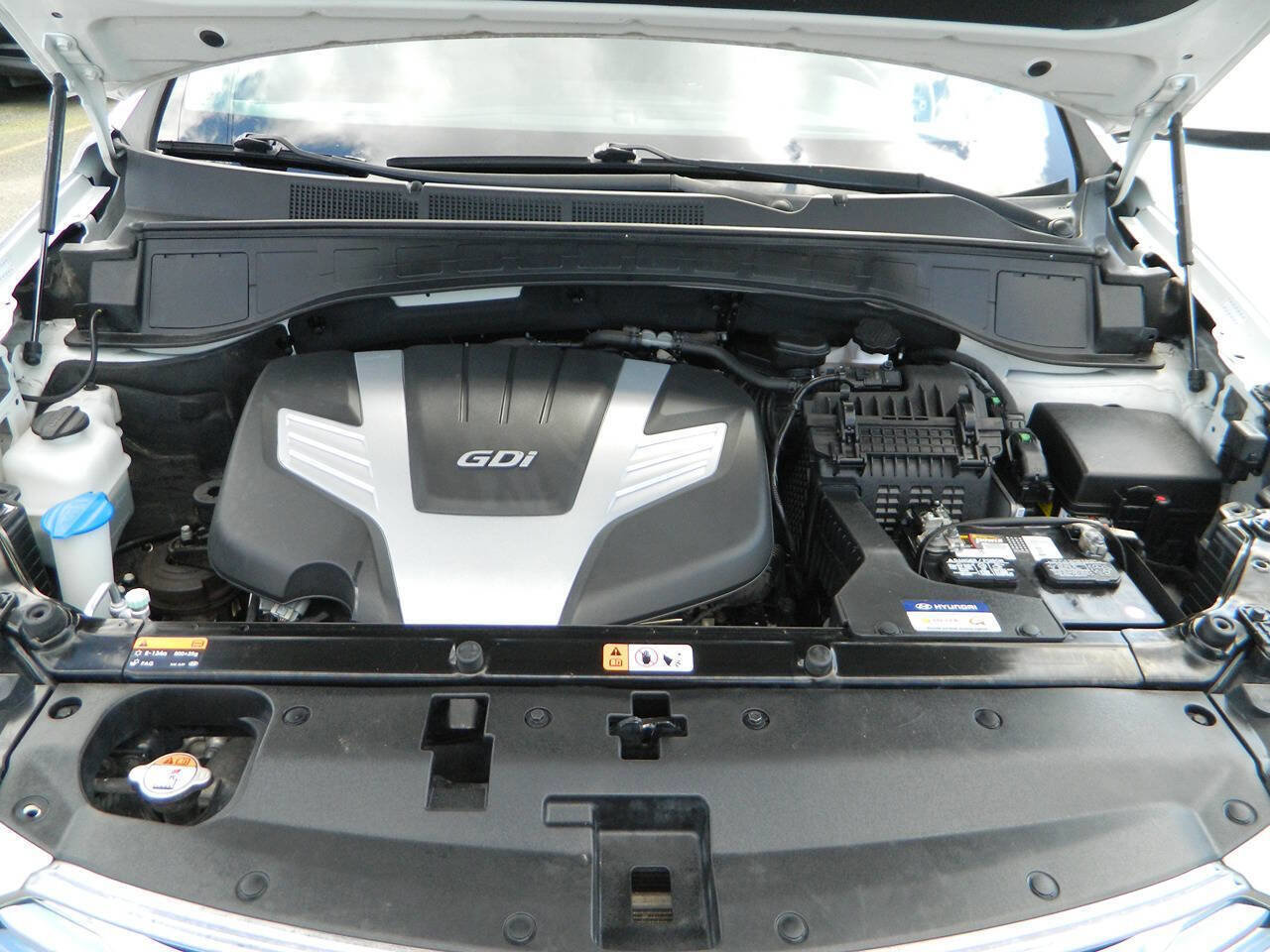 Used 2016 Hyundai Santa Fe SE image 24