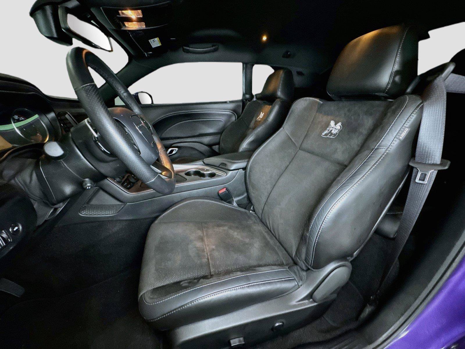 Used 2023 Dodge Challenger R/T Scat Pack RWD image 9