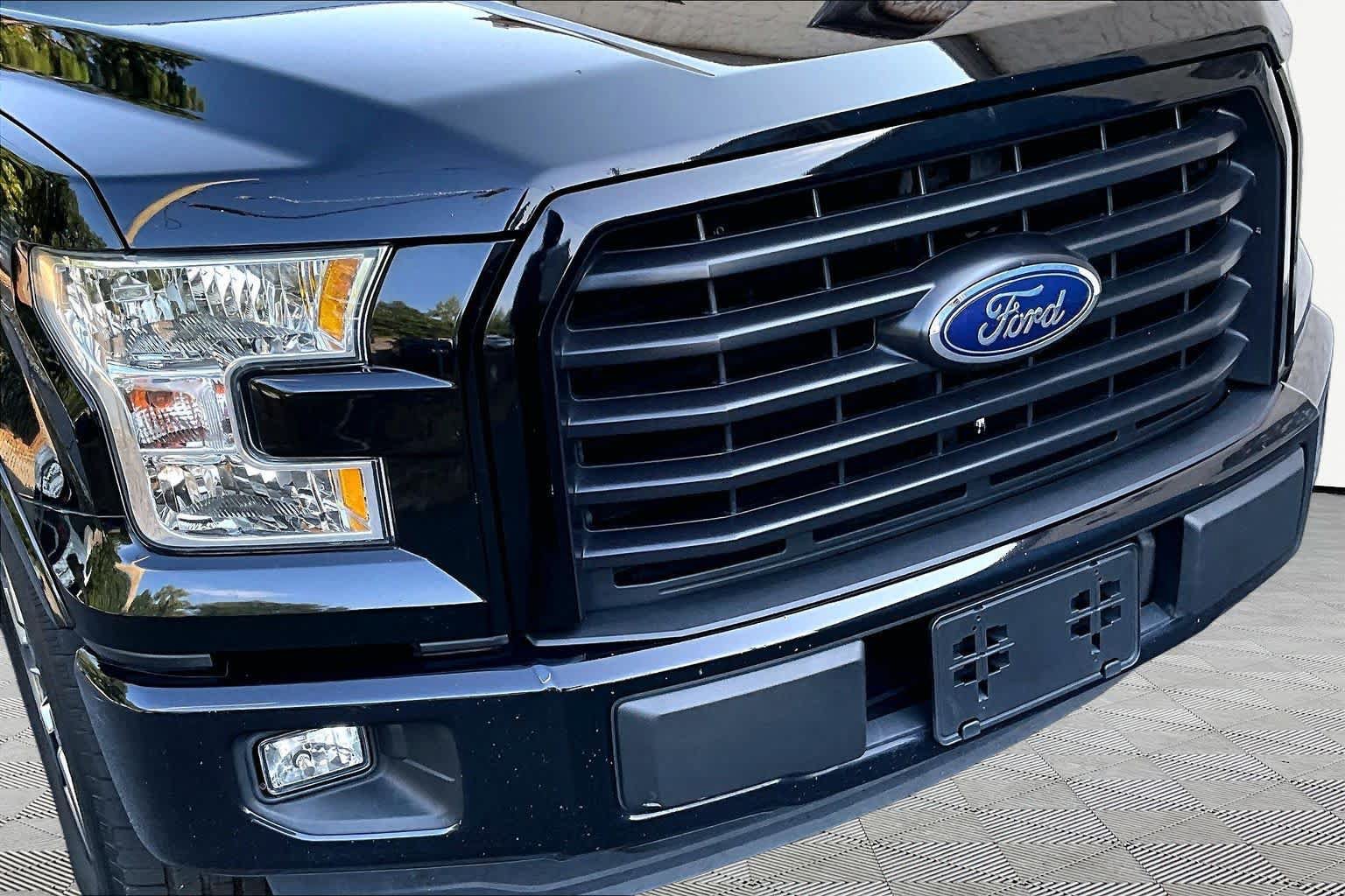 Used 2016 Ford F150 XLT w/ Equipment Group 302A Luxury RWD image 30