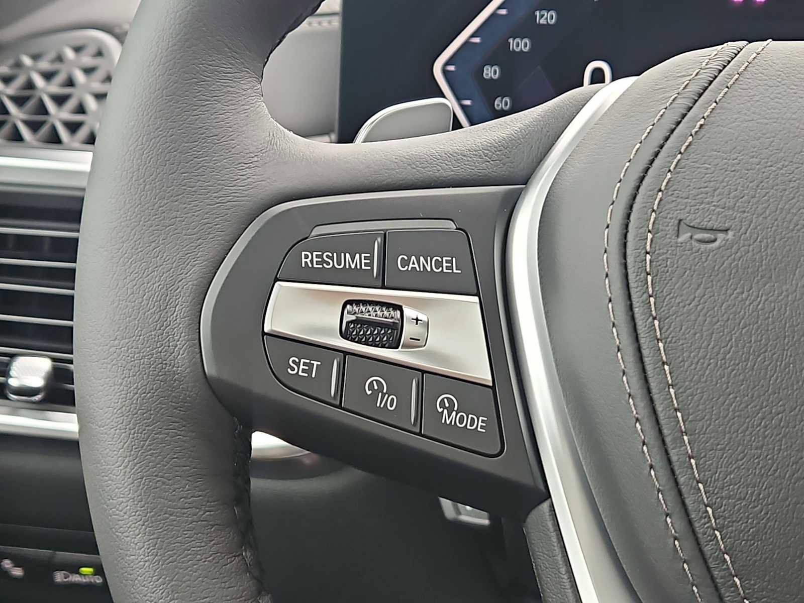 Used 2026 BMW X5 xDrive40i image 24