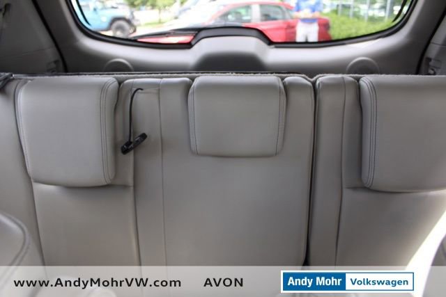 Used 2014 Toyota Highlander Limited Platinum FWD image 30
