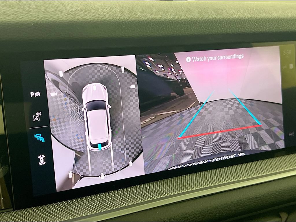 New 2026 Porsche Cayenne AWD/4WD image 17