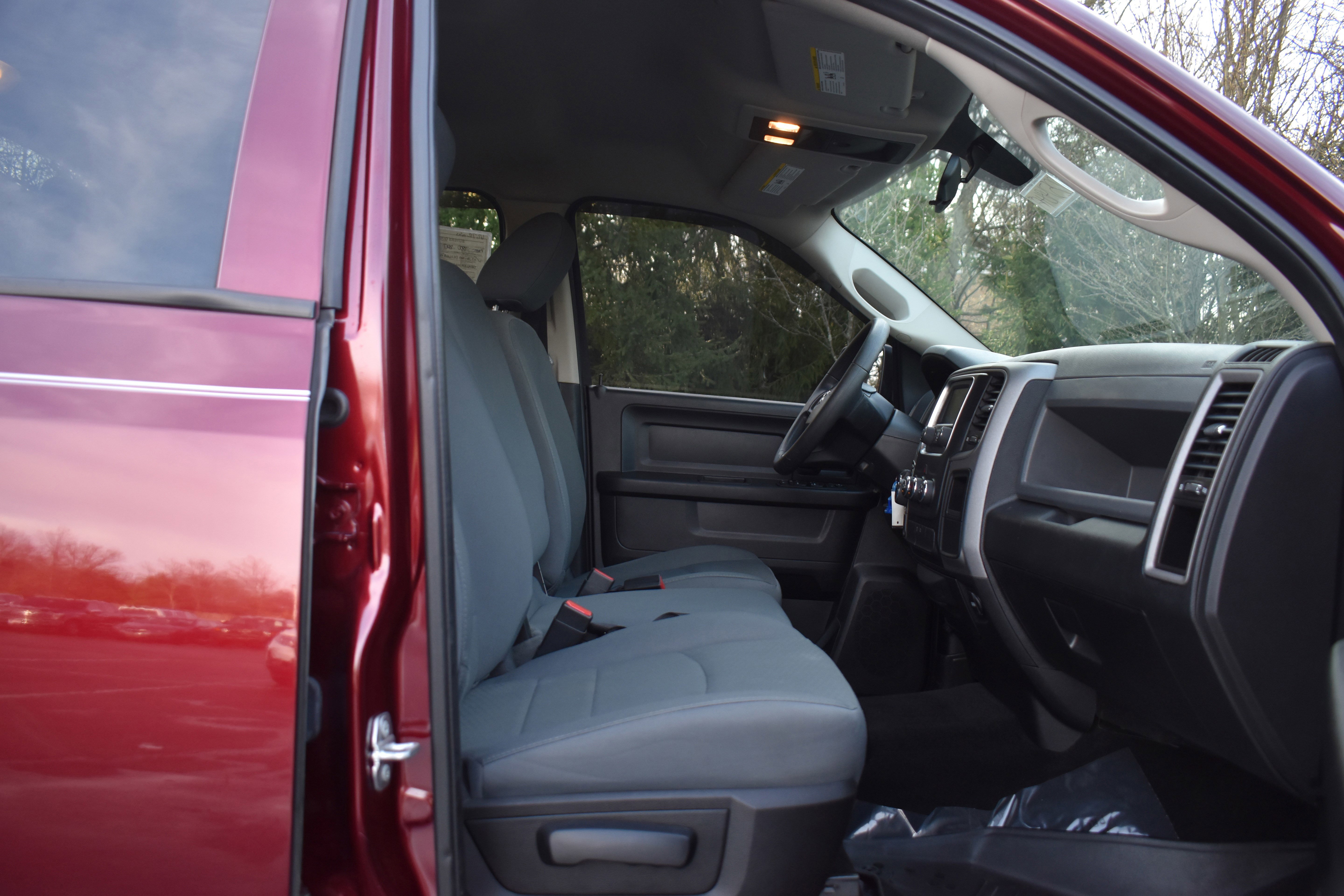 Used 2017 RAM 1500 Express RWD image 20