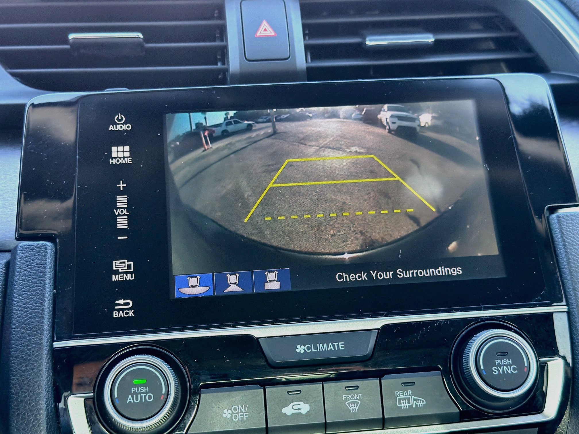 Used 2018 Honda Civic Touring image 32