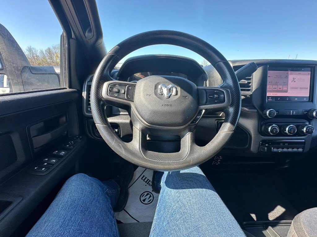 Used 2023 RAM 3500 Tradesman image 25