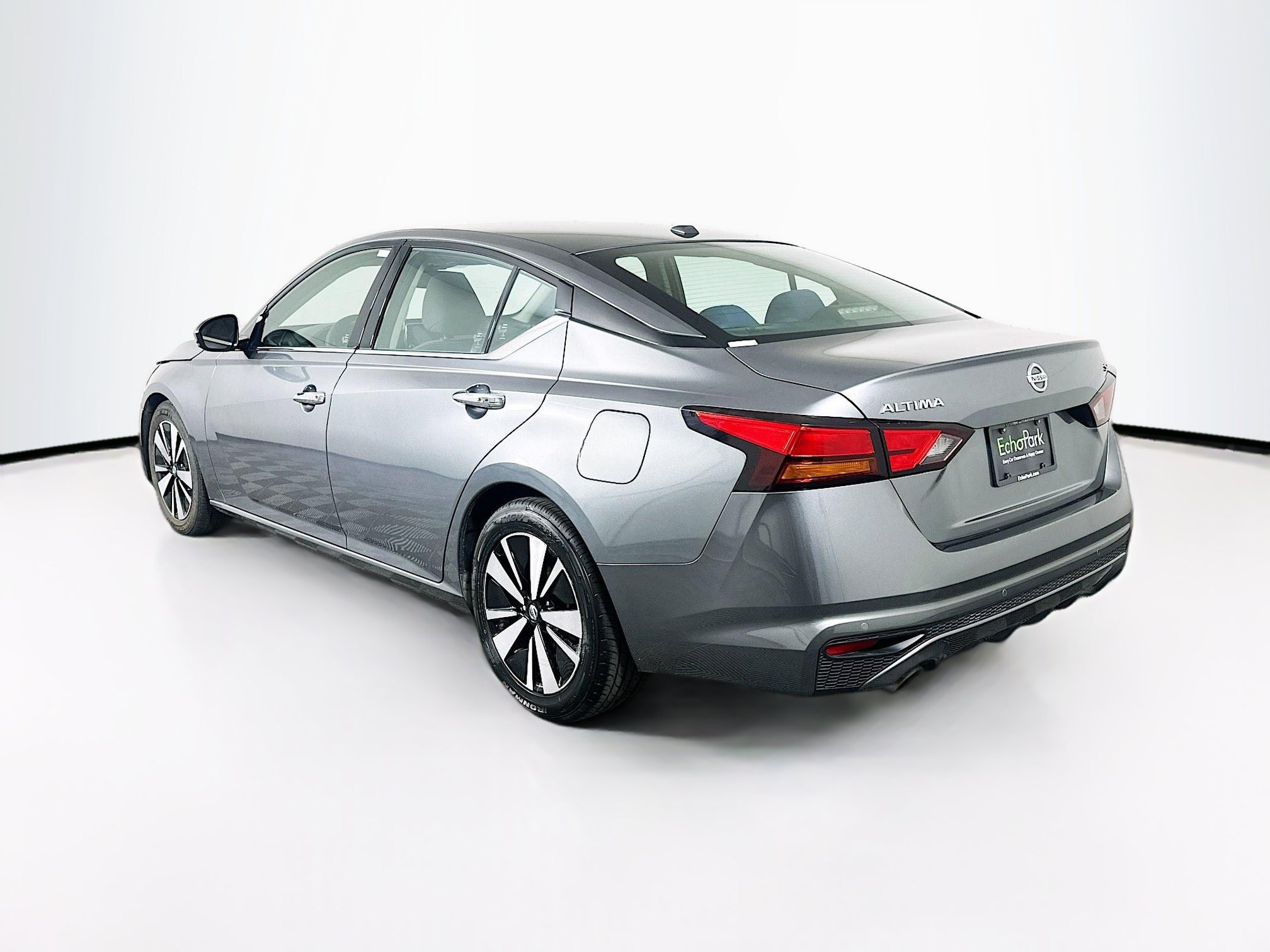 Used 2019 Nissan Altima 2.5 SV FWD image 5