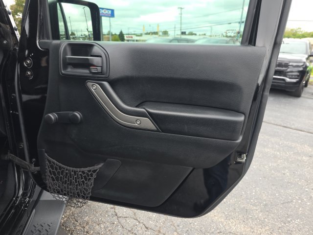 Used 2017 Jeep Wrangler Sport w/ Trailer Tow Group AWD/4WD image 21