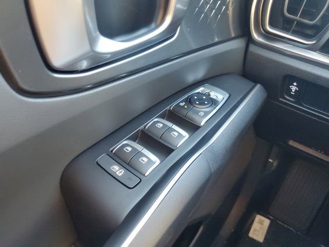 New 2026 Kia Sorento S w/ S Panoramic Sunroof Package FWD image 29