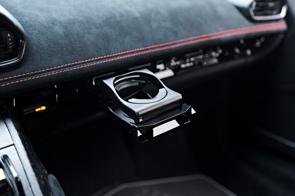 Used 2018 Lamborghini Huracan Performante image 92