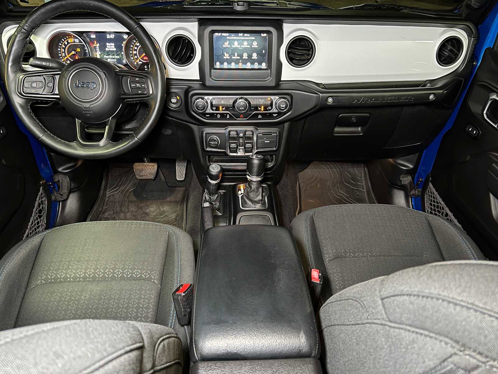 Used 2021 Jeep Wrangler Unlimited Islander image 39