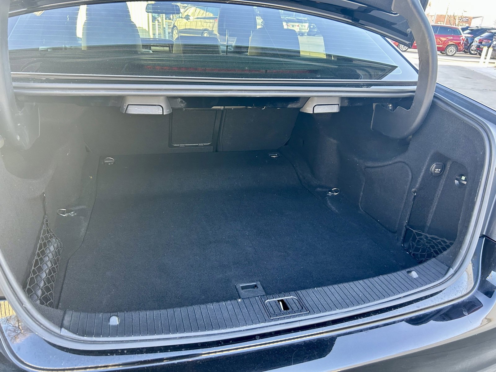 Used 2014 Mercedes-Benz E 350 4MATIC image 7