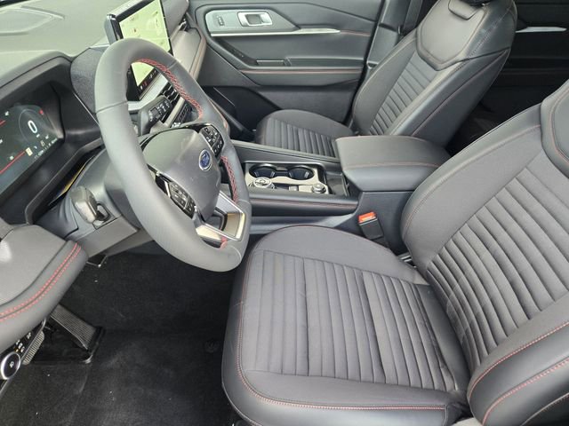 New 2026 Ford Explorer ST-Line w/ ST-Line Street Pack image 10