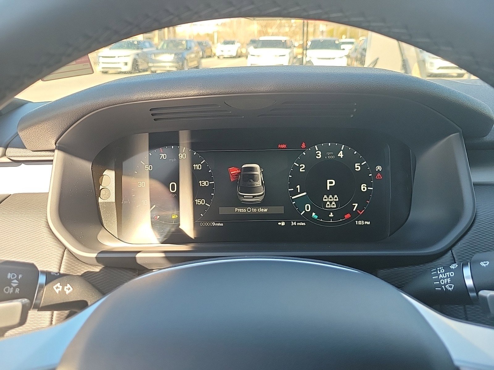 Certified 2025 Land Rover Discovery Dynamic SE image 34