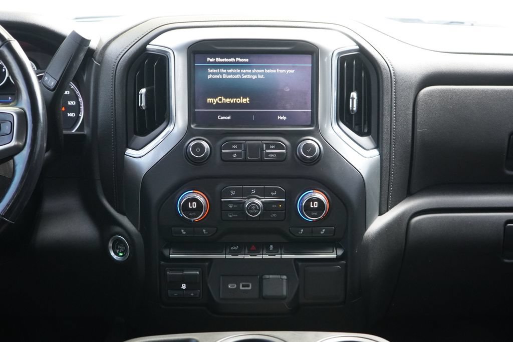 Used 2022 Chevrolet Silverado 3500 LT w/ Convenience Package AWD/4WD image 25