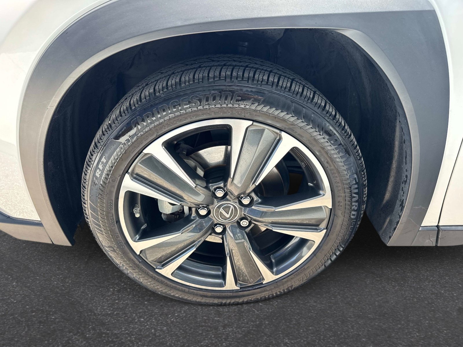 Certified 2020 Lexus UX 250h w/ Premium Package AWD/4WD image 10