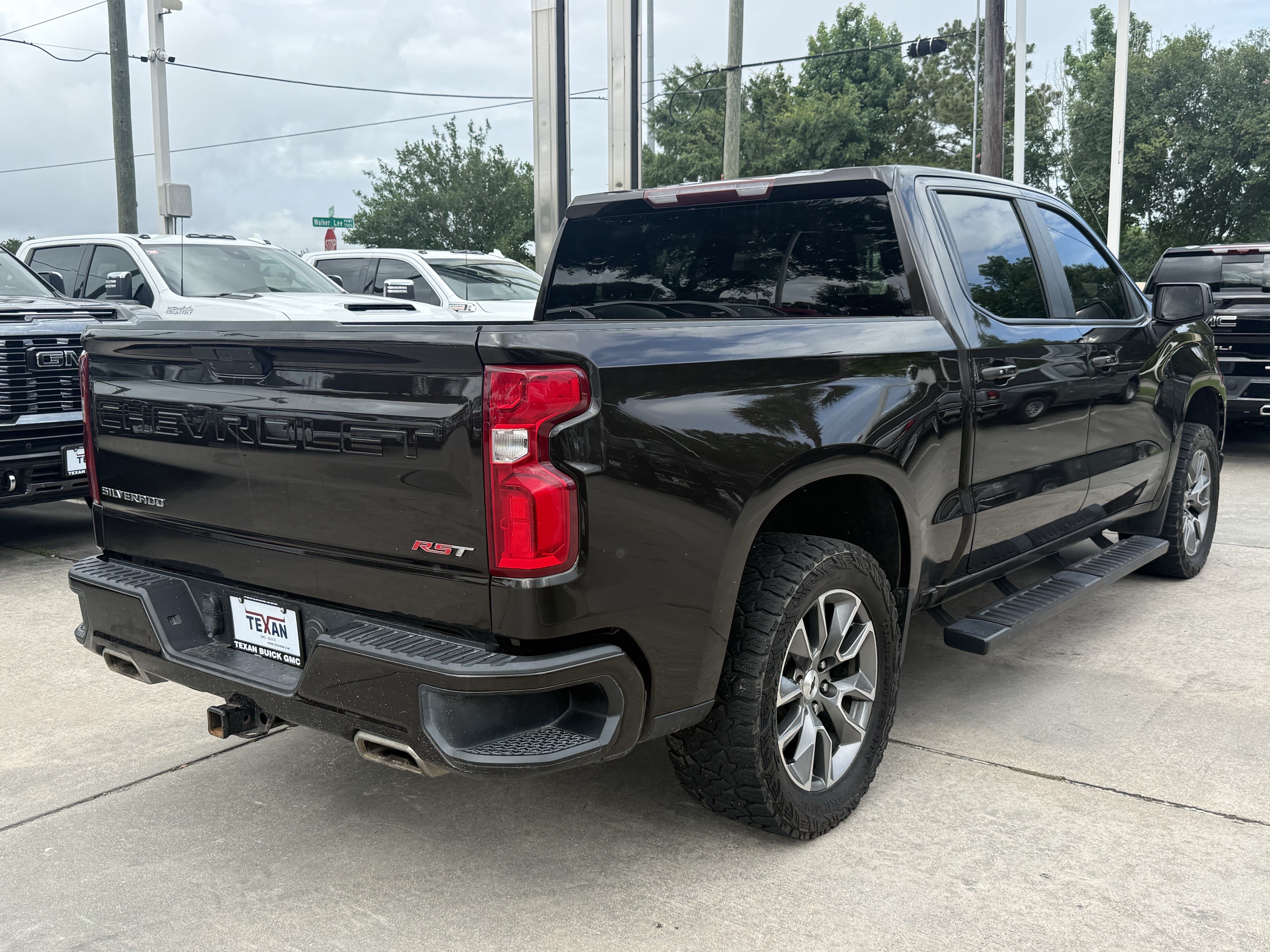 Used 2019 Chevrolet Silverado 1500 RST AWD/4WD image 5