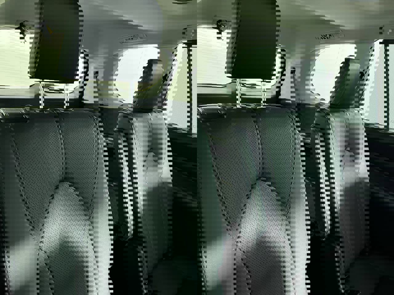 Used 2024 Toyota Grand Highlander Limited image 31