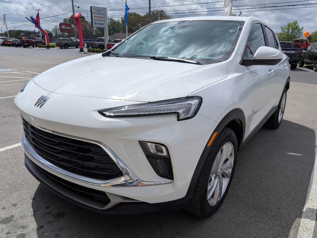 Used 2024 Buick Encore GX Preferred image 2
