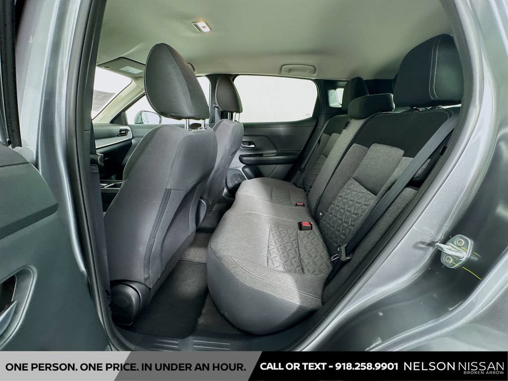 Used 2025 Nissan Kicks SV AWD/4WD image 22