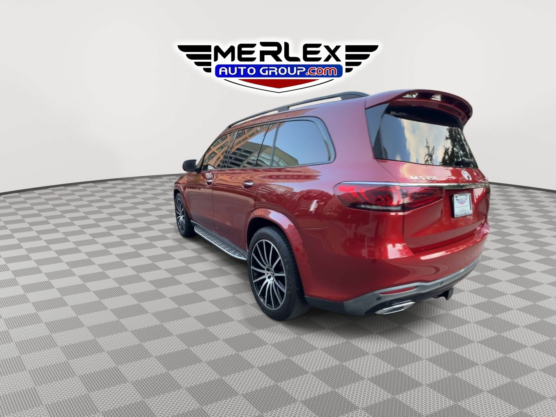Used 2022 Mercedes-Benz GLS 450 4MATIC w/ AMG Line Exterior image 6