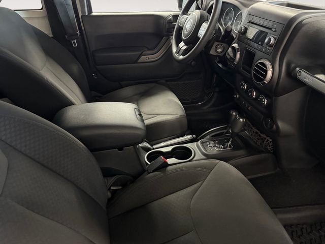 Used 2018 Jeep Wrangler Sport image 4