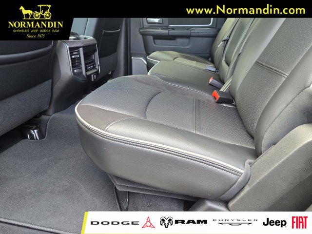 New 2026 RAM 2500 Laramie w/ Night Edition AWD/4WD image 8