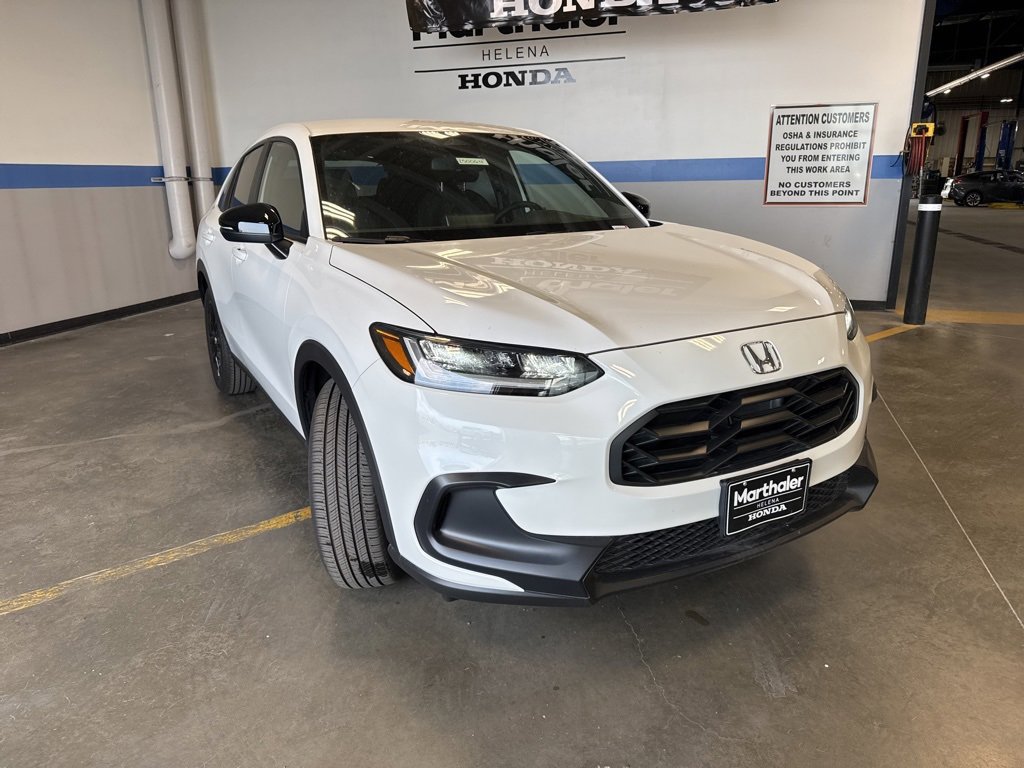 New 2025 Honda HR-V Sport image 3