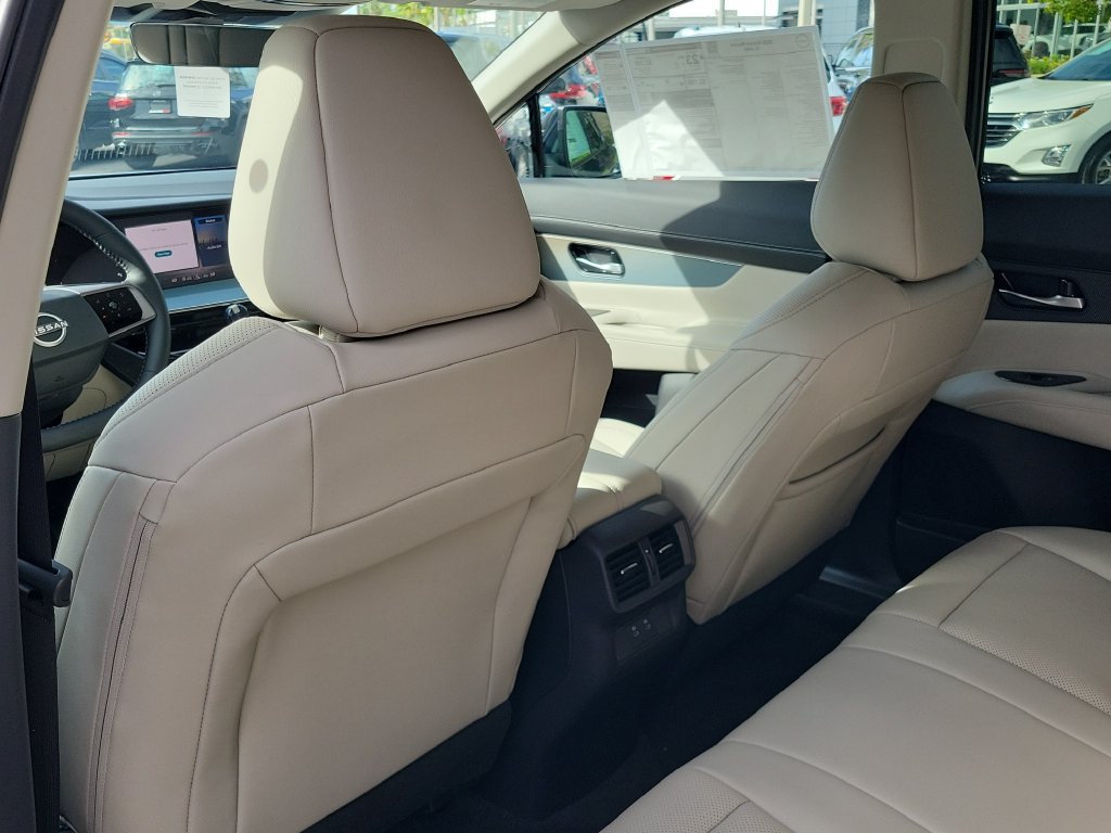 New 2026 Nissan Murano SL AWD/4WD image 13