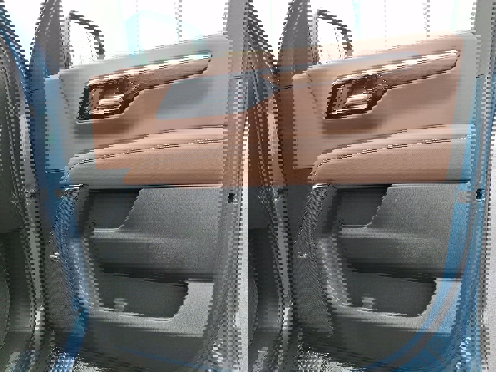 New 2026 Chevrolet Suburban High Country image 27