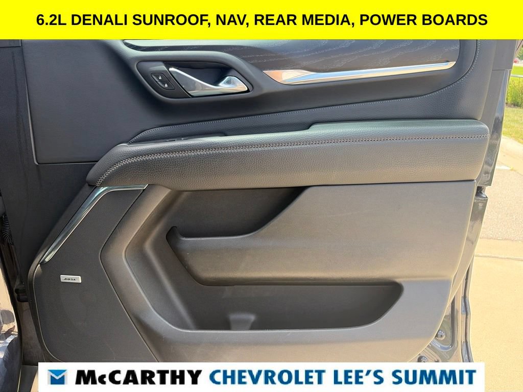 Used 2023 GMC Yukon XL Denali w/ Denali Reserve Package AWD/4WD image 27