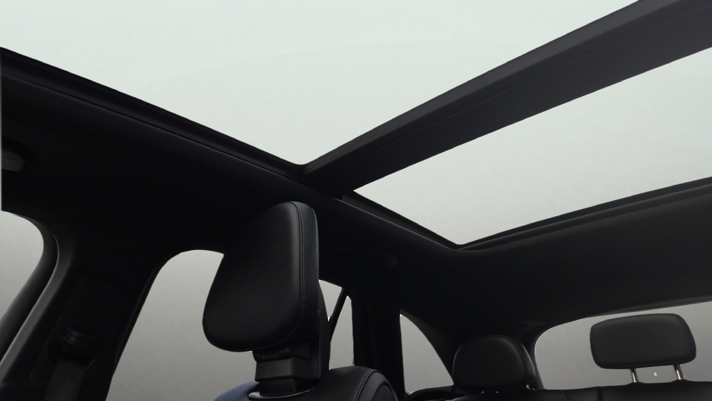 Certified 2023 Mercedes-Benz GLC 300 4MATIC image 18