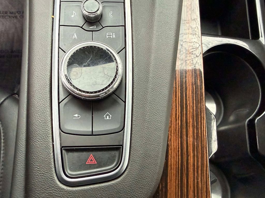 Used 2021 Cadillac Escalade ESV Luxury image 23